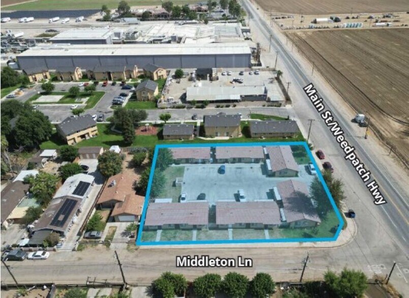 More Photos Of 12400 Main St, Lamont Apartments For Sale