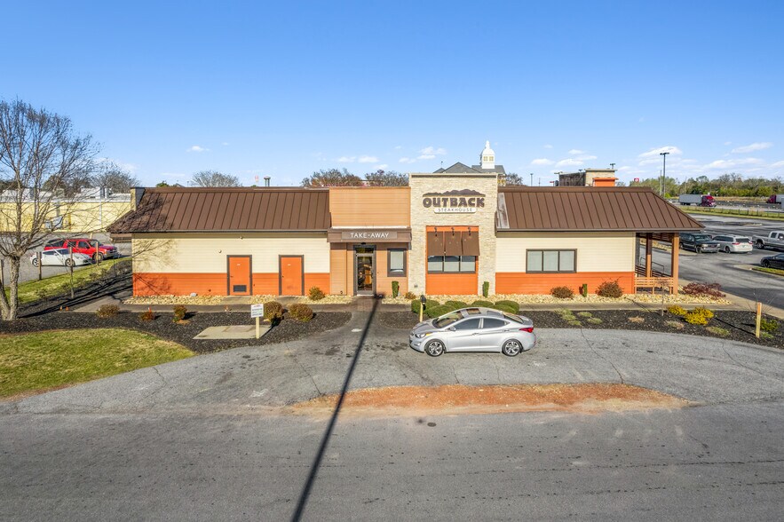 More Photos Of 945 Factory Shops Blvd, Gaffney Restaurant For Sale