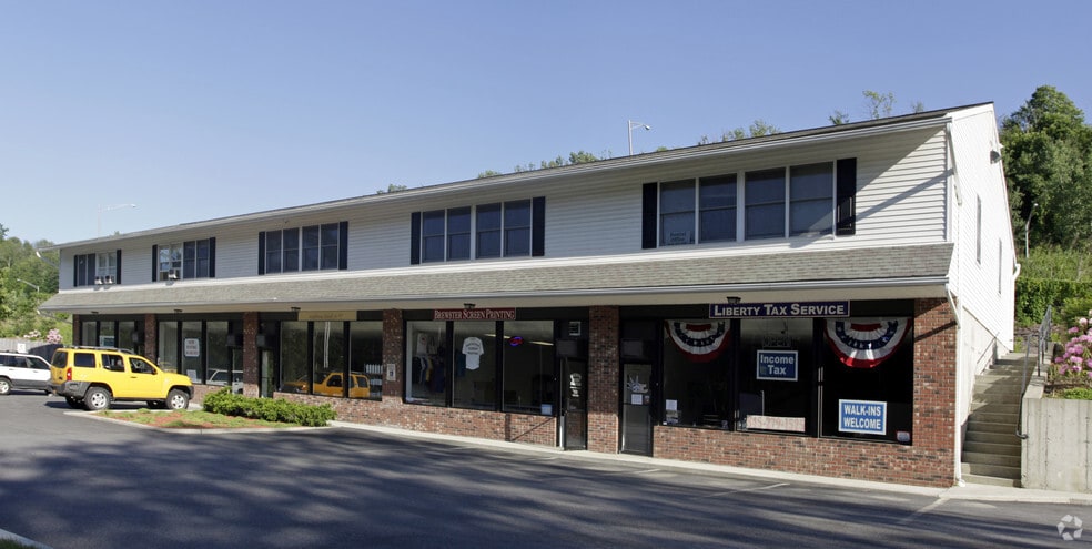More Photos Of 4005 Danbury Rd, Brewster Village General Retail For Sale