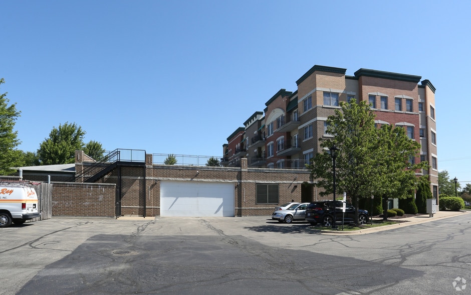 More Photos Of 19806 S Wolf Rd, Mokena Apartments For Lease