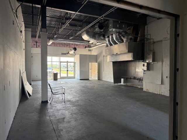 More Photos Of 560 W Ireland Rd, South Bend Storefront For Lease