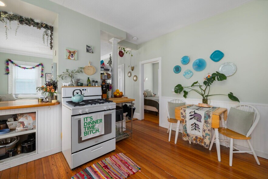 More Photos Of 54 Barton St, Providence Apartments For Sale