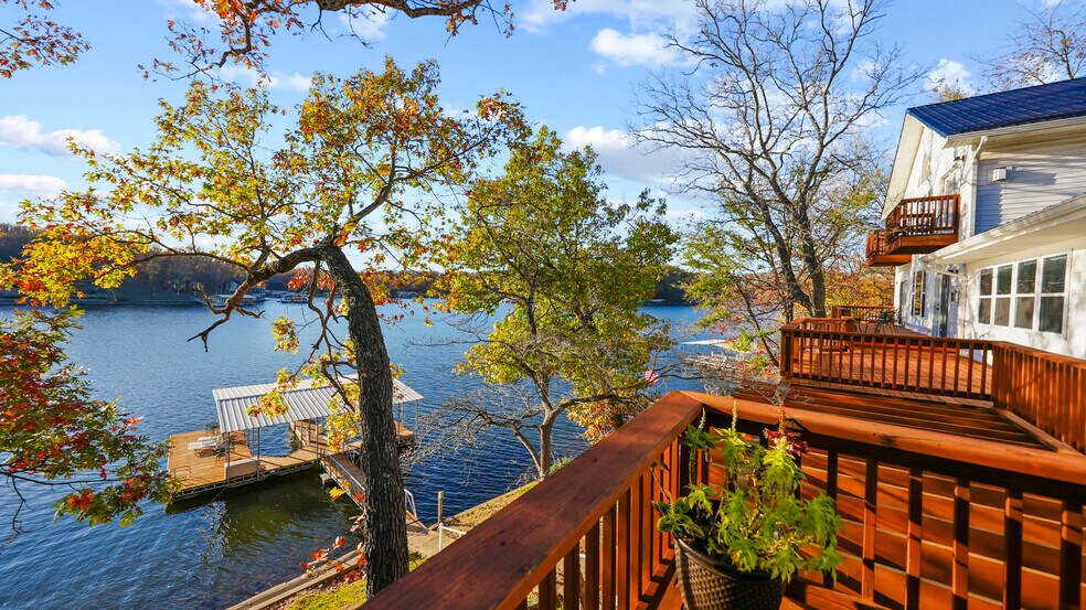 More Photos Of 1117 Dogwood Rd, Lake Ozark Multifamily For Sale