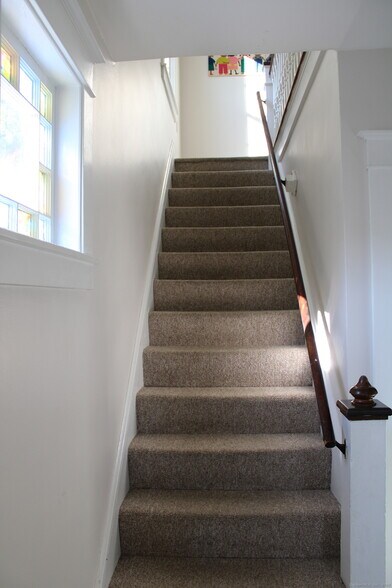 More Photos Of 83 Town St, Norwich Office For Sale
