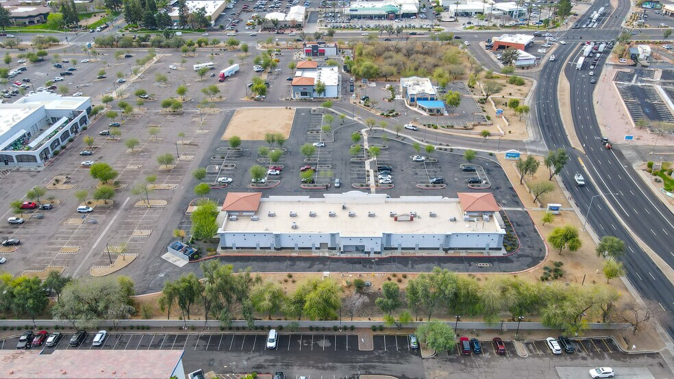 More Photos Of 1903 S Country Club Dr, Mesa Freestanding For Lease