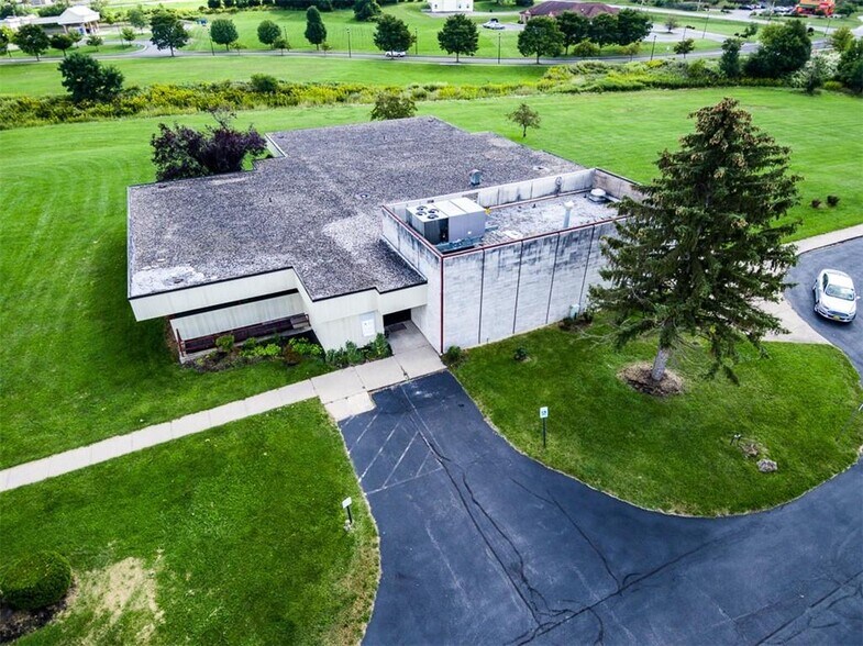 More Photos Of 4500 Millennium Dr, Geneseo Medical For Sale