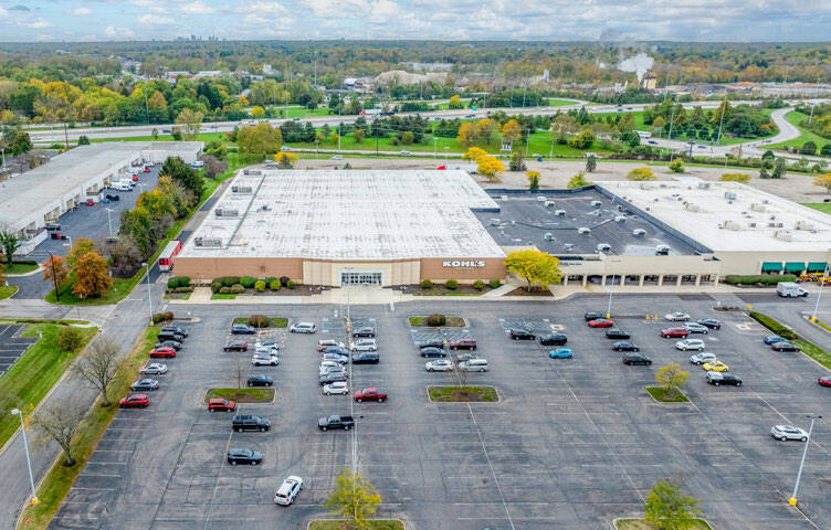 More Photos Of 133 Huber Village Blvd, Westerville Department Store For Sale