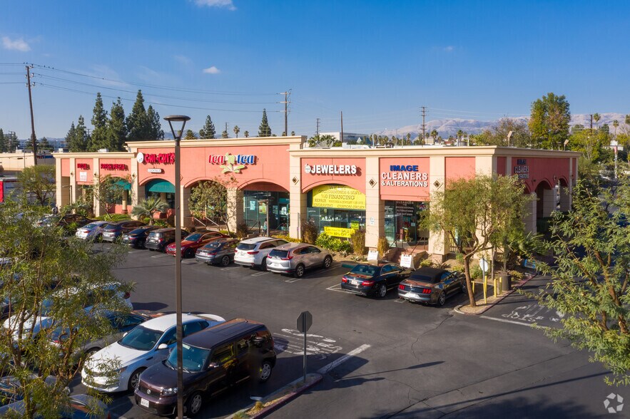 More Photos Of 8940-9080 Tampa Ave, Northridge Unknown For Lease