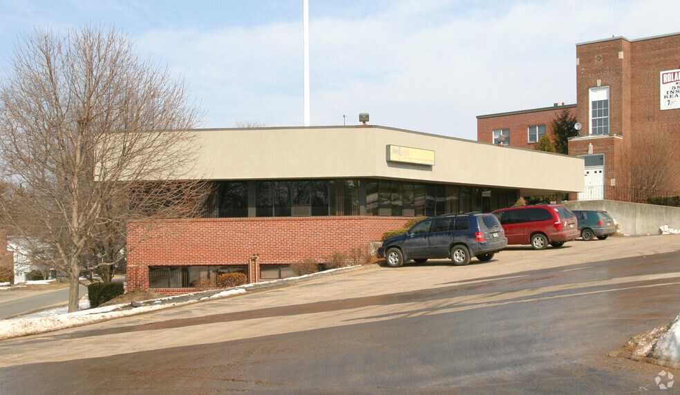 More Photos Of 975 Farmington Ave, Bristol Medical For Lease
