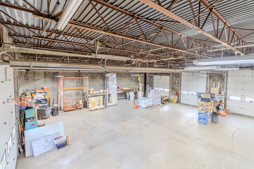 More Photos Of 204 Main St, East Pittsburgh Warehouse For Sale