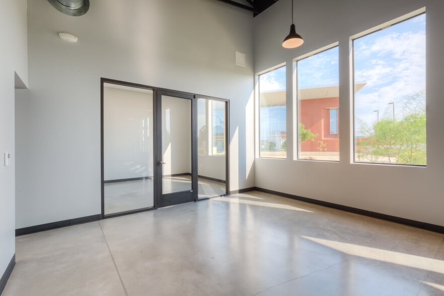 More Photos Of 2455 Beacon St, Chico Office For Lease