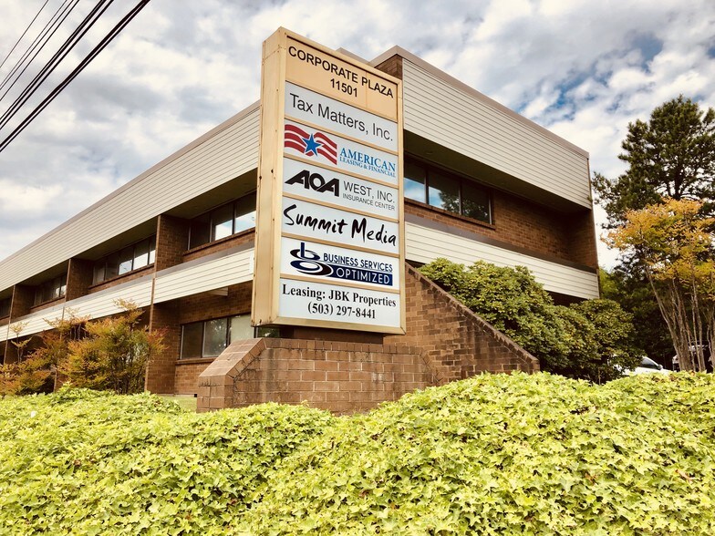 More Photos Of 11501 SW Pacific Hwy, Tigard Office For Lease