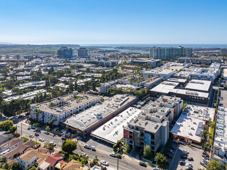 More Photos Of 13335 Maxella Ave, Marina Del Rey Loft Creative Space For Lease