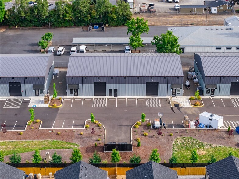 More Photos Of 2989 Ferry St SW, Albany Industrial For Lease