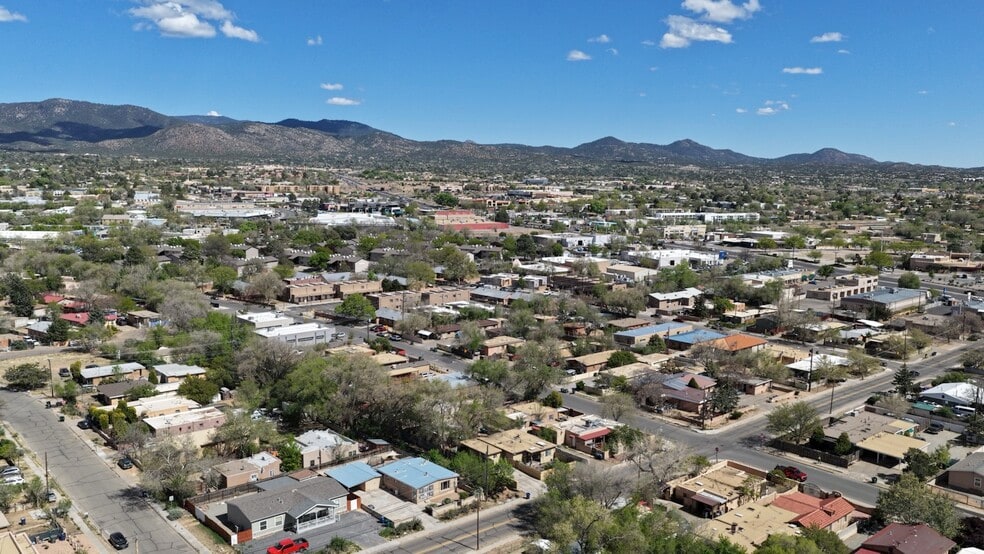 More Photos Of 1607 5th St, Santa Fe Apartments For Sale