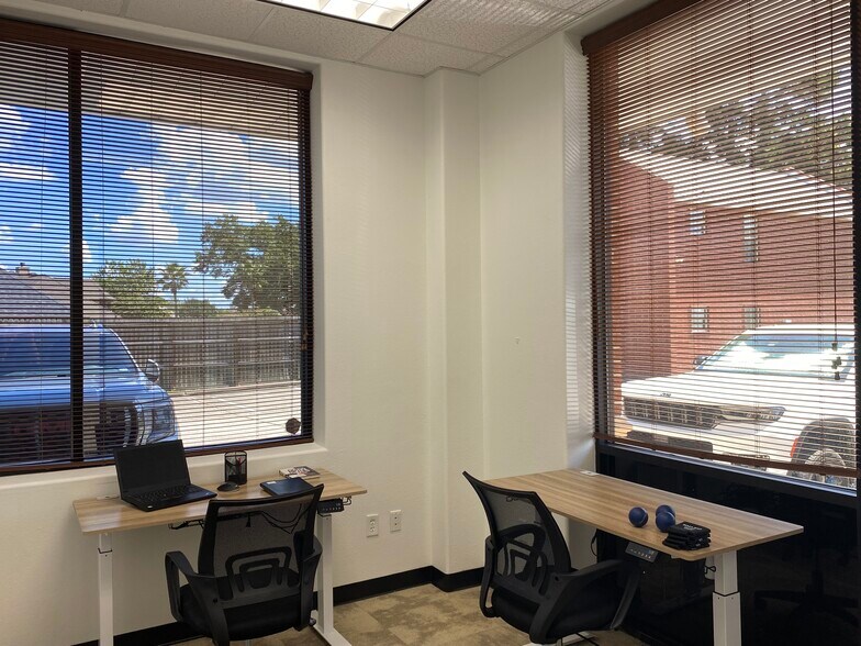 More Photos Of 96 Beach Walk Blvd, Conroe Office For Lease