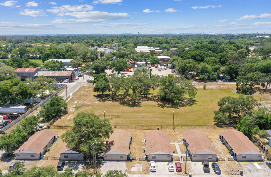 Primary Photo Of 4507-4517 E Giddens Ave, Tampa Apartments For Sale