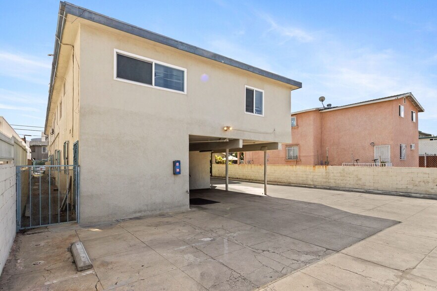 More Photos Of 3823 Wisconsin St, Los Angeles Apartments For Sale