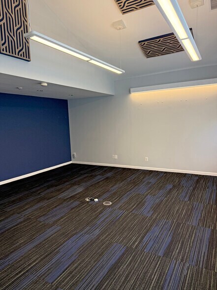 More Photos Of 4200 Evergreen Ln, Annandale Medical For Sale