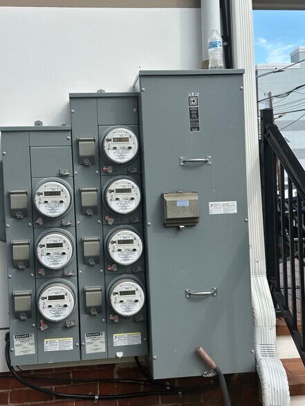 More Photos Of 84 Auburn St, Paterson Apartments For Sale