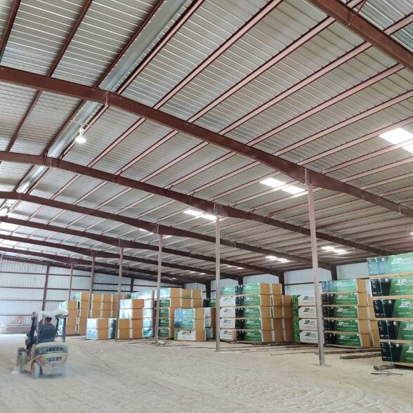 More Photos Of 2400 N Cresson Hwy, Cresson Distribution For Lease