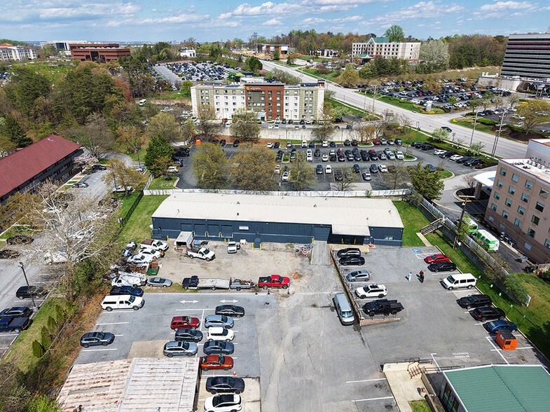 Primary Photo Of 823 Elkridge Landing Rd, Linthicum Heights Warehouse For Sale