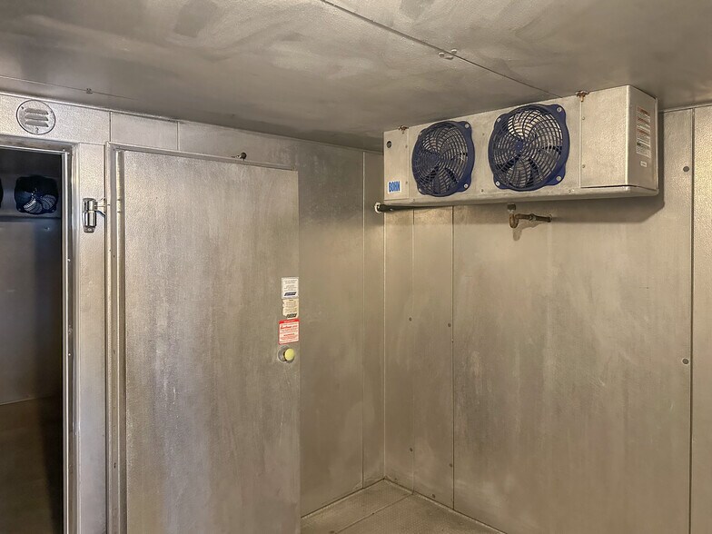 More Photos Of 31 Central Square, Troy Storefront Retail Residential For Lease