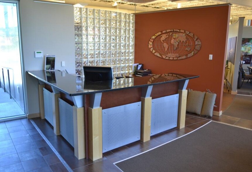 More Photos Of 2655 Research Park Dr, Fitchburg Office For Sale