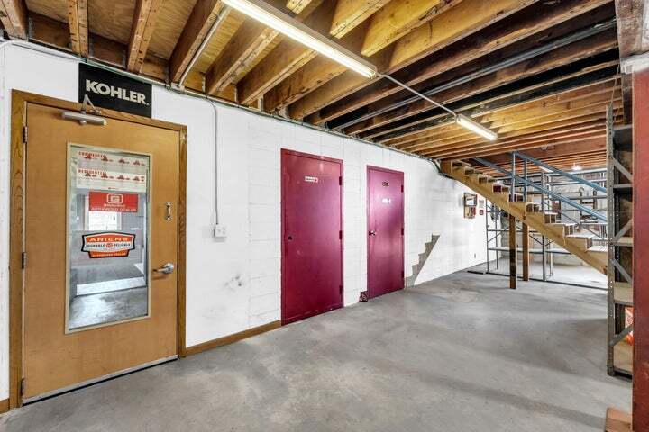 More Photos Of 6221 122nd Ave, Kenosha Warehouse For Lease