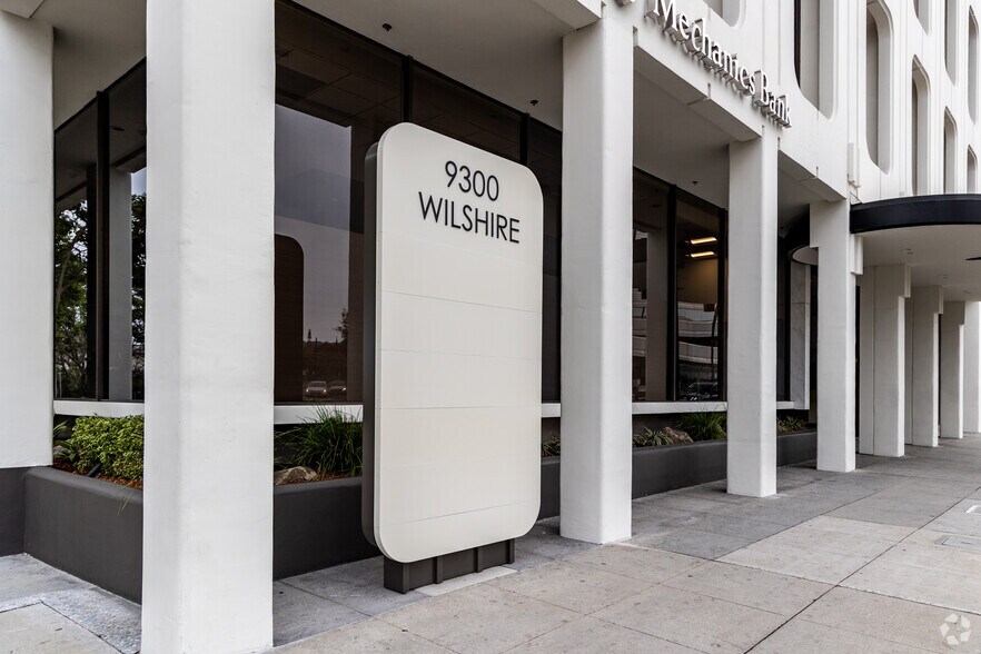 More Photos Of 9300 Wilshire Blvd, Beverly Hills Office For Sale