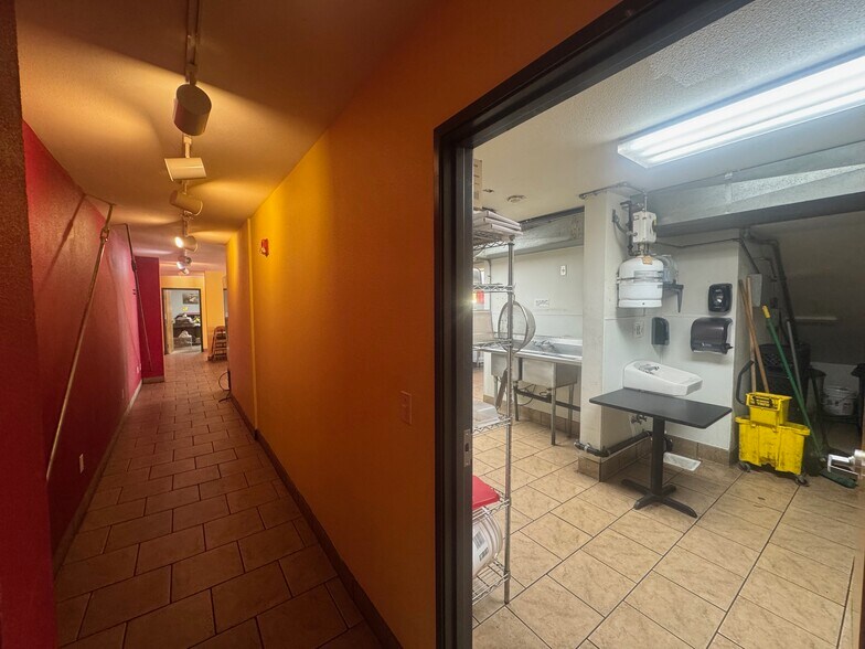 More Photos Of 455-475 I St, Arcata Storefront Retail Office For Lease