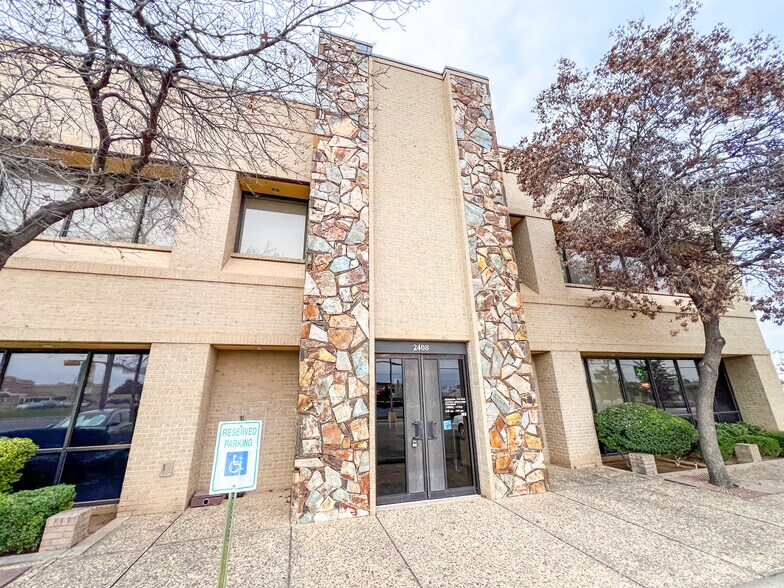 More Photos Of 2408 N Big Spring St, Midland Office For Sale