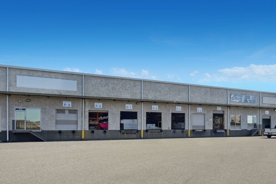 More Photos Of 4502-4740 Transport Dr, Tampa Unknown For Lease