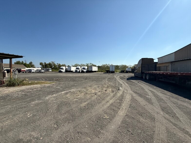 More Photos Of 5210 Fuqua St, Houston Land For Sale