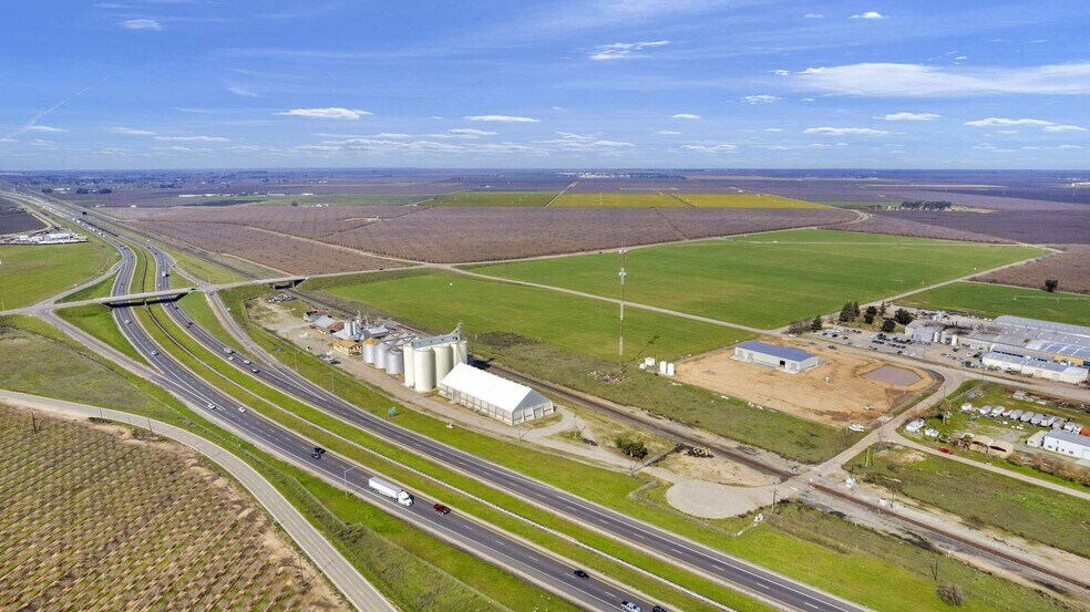 More Photos Of 20200 Fairmead blvd, Madera Land For Sale