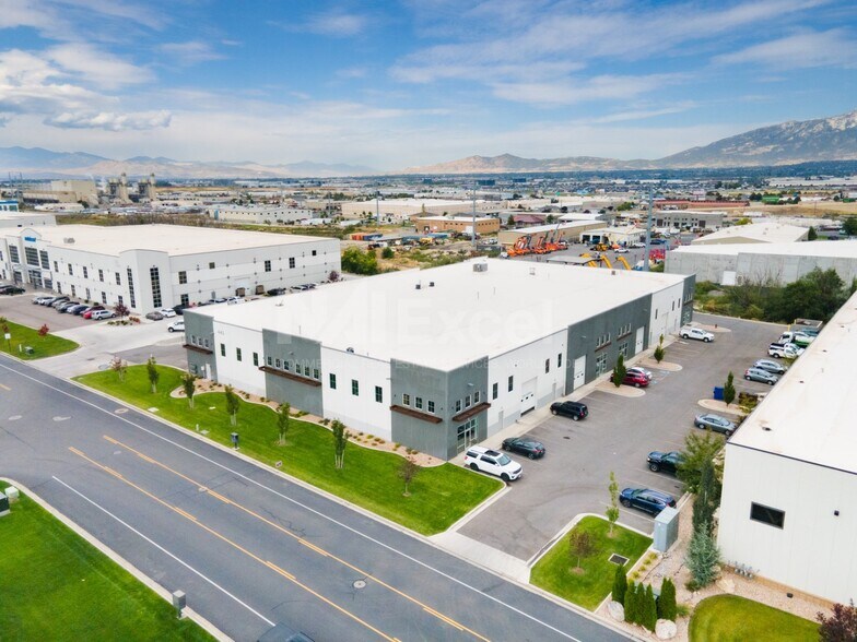 More Photos Of 441 E 1750 N, Vineyard Warehouse For Lease