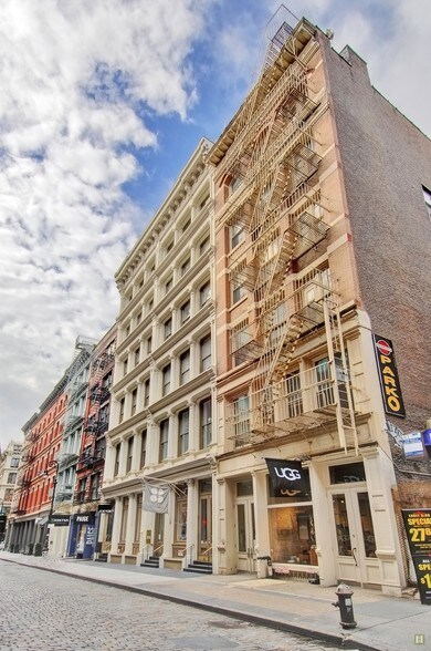 More Photos Of 79 Mercer St, New York Apartments For Lease