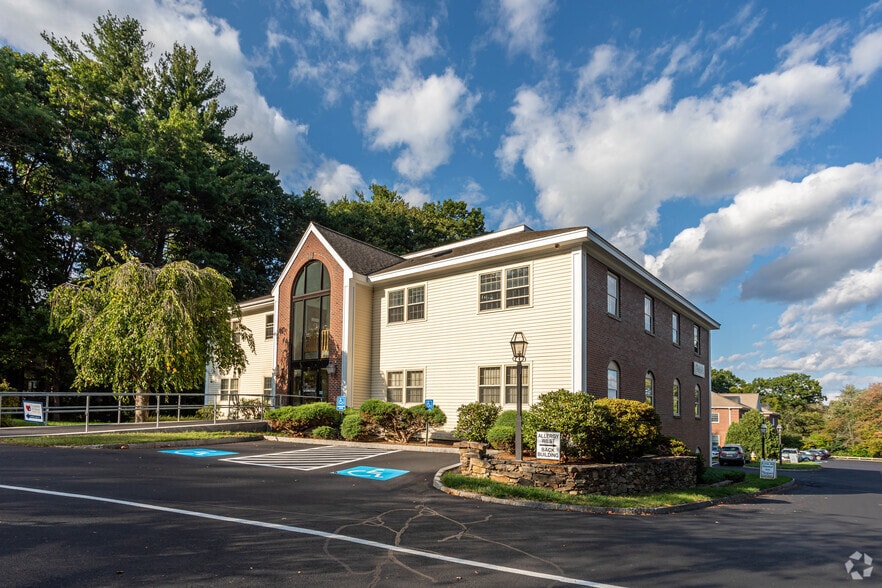 Primary Photo Of 66 Tadmuck Rd, Westford Office For Lease