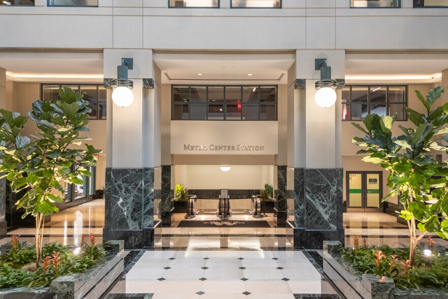 More Photos Of 1001 G St NW, Washington Office For Lease