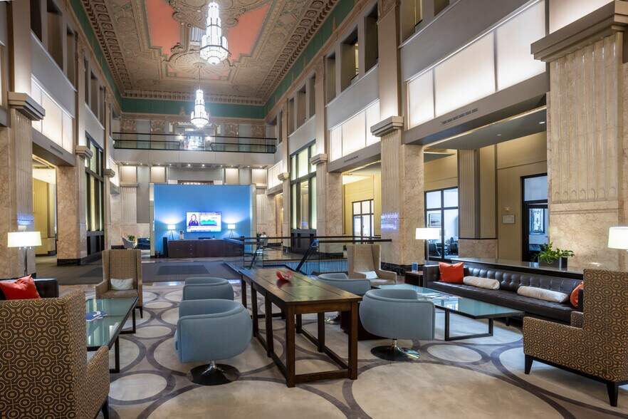 More Photos Of 909 Walnut St, Kansas City Apartments For Lease