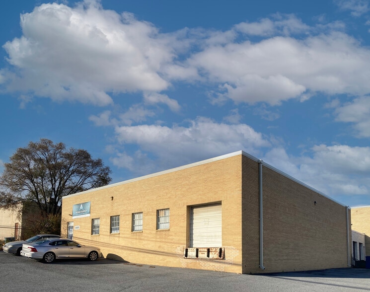 Primary Photo Of 2520 Sycamore St, Harrisburg Warehouse For Lease