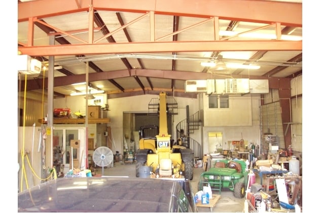 More Photos Of 640 E Highway 199, Springtown Warehouse For Lease
