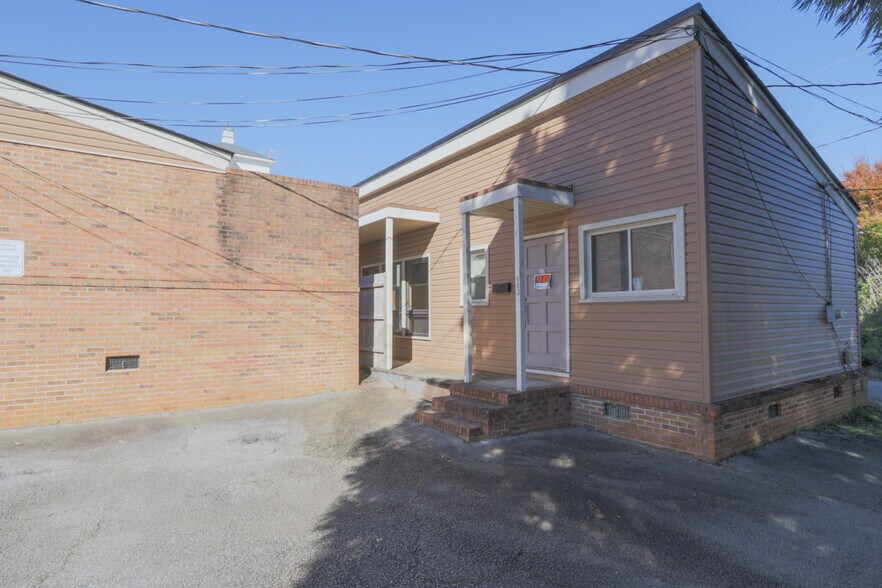 More Photos Of 113 Court St, Pickens Office For Sale