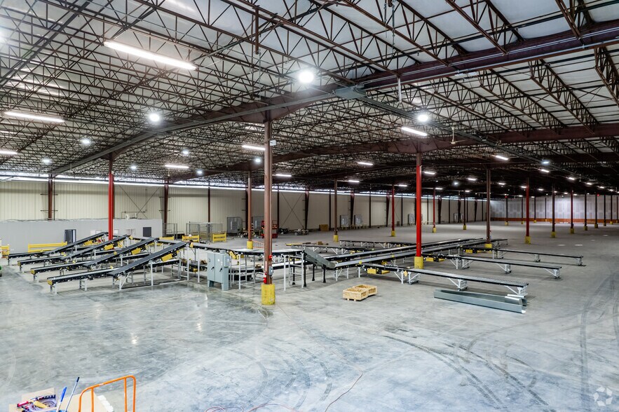 More Photos Of 1080 River Ave, Pittsburgh Warehouse For Lease