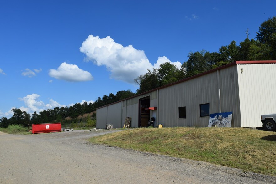 More Photos Of 4190 Highway 64, Plumerville Warehouse For Lease