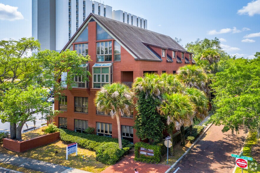 Primary Photo Of 200 Lake Morton Dr, Lakeland Office For Lease