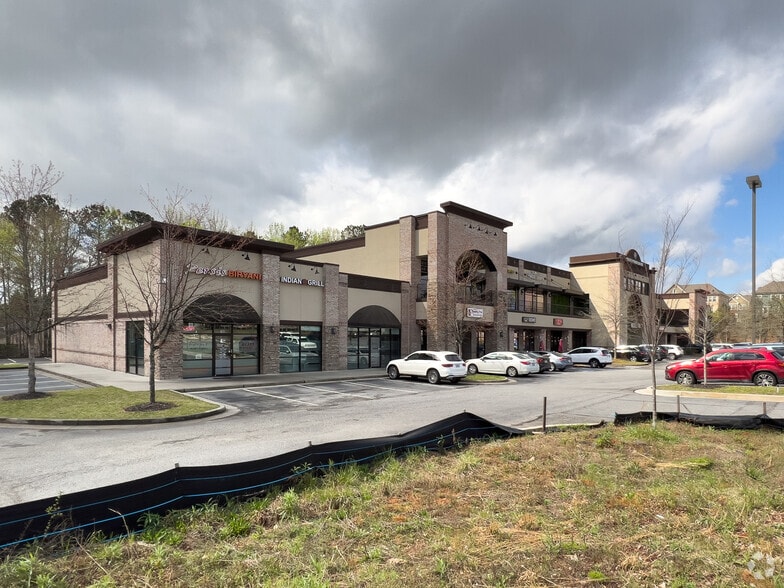 More Photos Of 631 Main St, Alpharetta Unknown For Lease