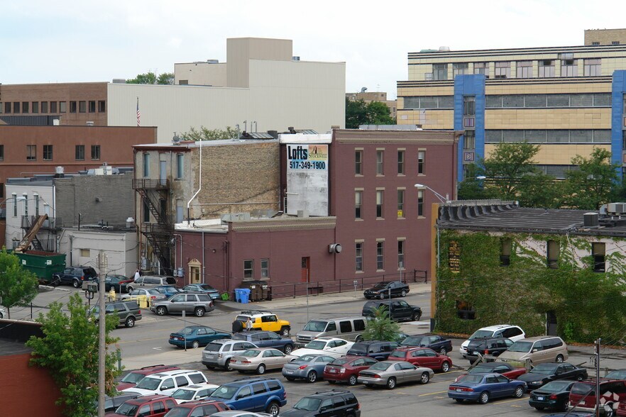 More Photos Of 301 S Washington Sq, Lansing Storefront For Lease