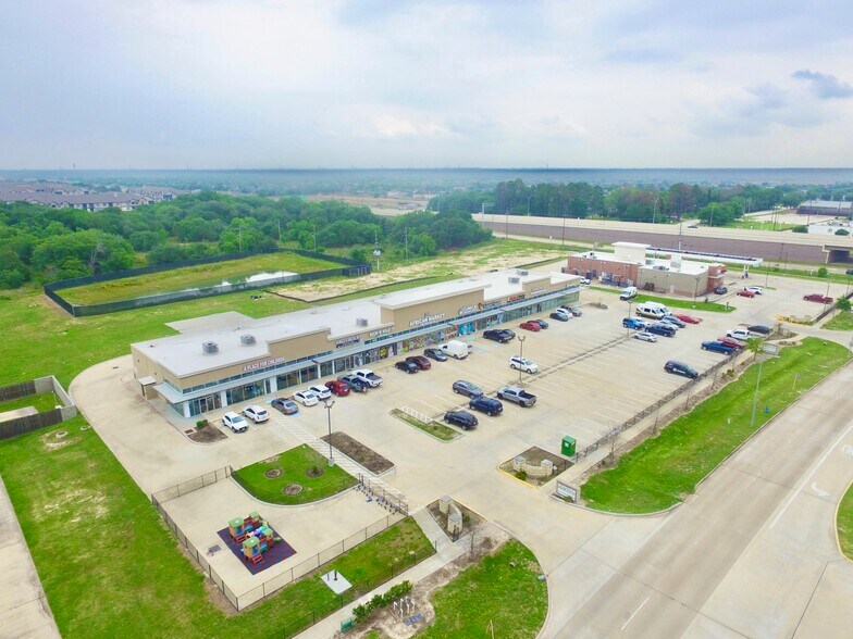 More Photos Of 6355 S Peek Rd, Richmond Storefront For Lease