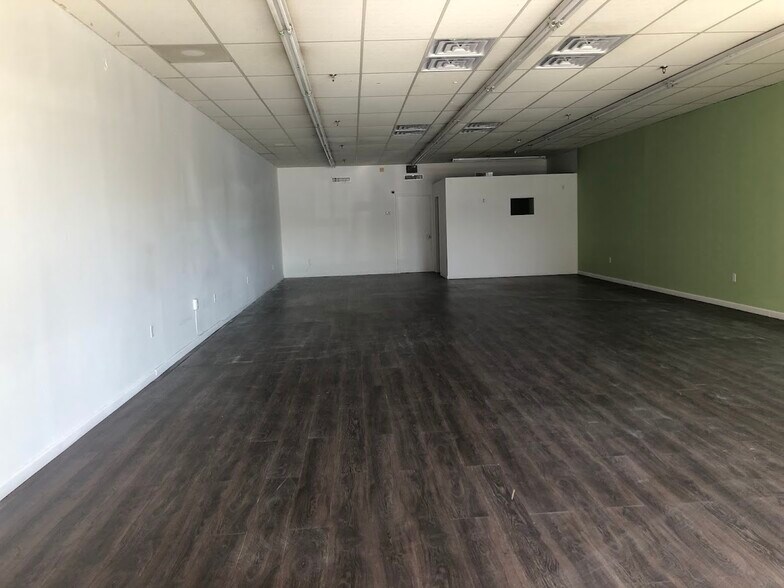 More Photos Of 4101-4115 Jefferson Hwy, New Orleans Unknown For Lease